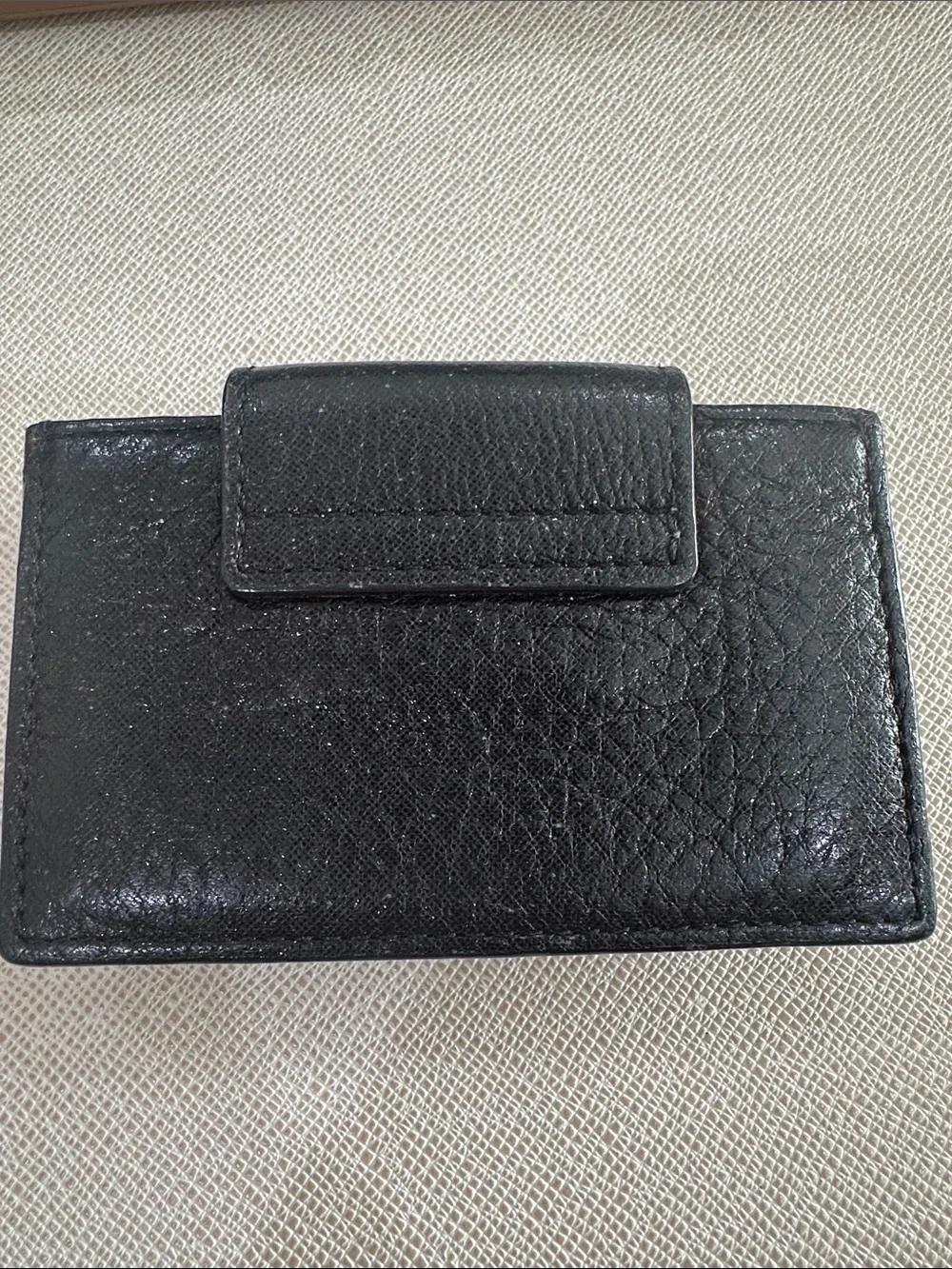 kate spade Black Leather Card & Key Holder with Gold Turnlock Medallion
